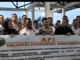 Komunitas pengemudi truk. (Foto : Dokumen)