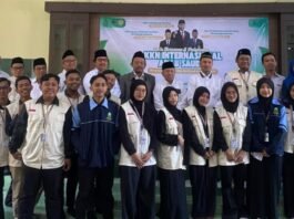 Doa dan pelepasan Kuliah Kerja Nyata (KKN) Internasional ke Arab Saudi yang digelar di Laboratorium Dakwah FDK, Selasa (22/7/2025). (Foto : Dok UIN Walisongo)