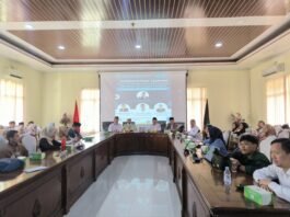 Seminar internasional bertajuk Strengthening Professional Imam and Da'i yang diselenggarakan Selasa (29/7/2025) di Ruang Sidang Utama FDK diikuti oleh 57 mahasiswa KKN Papua. (Foto : Dok UIN Walisongo Semarang)