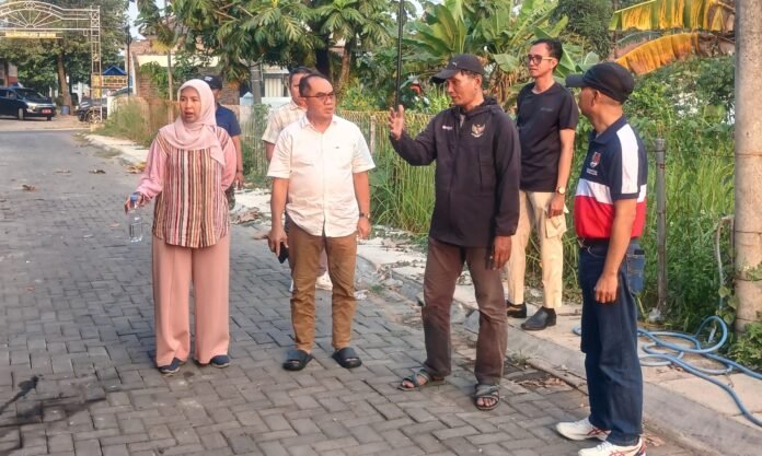 Titik rawan sampah di Kelurahan Rowosari, (Foto : Dok Pemkot Semarang)