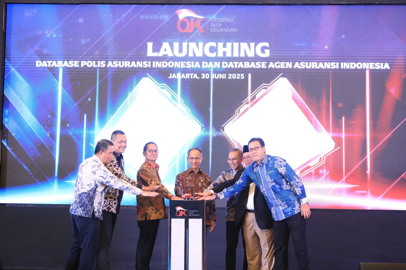 Launching OJK