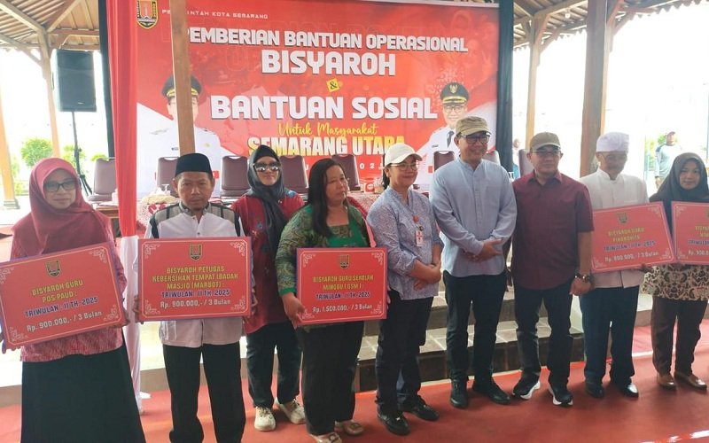 PLN Indonesia Power PLN Indonesia Power UBP Semarang melalui penyaluran bantuan