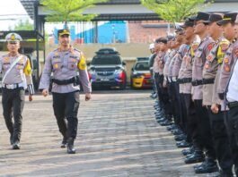 Kapolres Tegal Kota AKBP I Putu Bagus Krisna Purnama melepas personel Operasi Patuh Candi