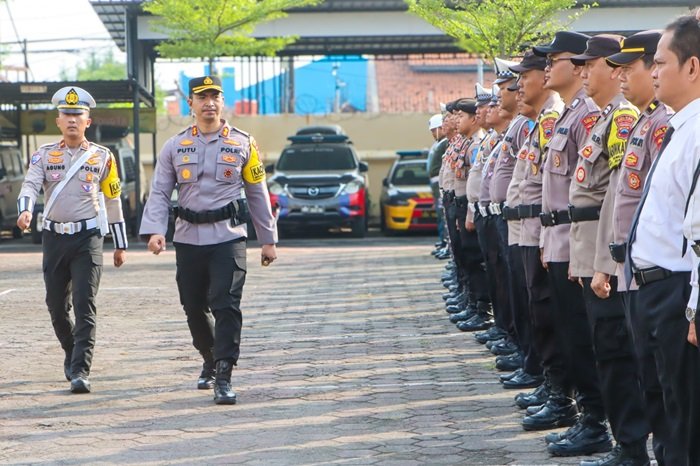 WhatsApp Image 2025-07-14 at 12.30.57 Kapolres Tegal Kota AKBP I Putu Bagus Krisna Purnama melepas personel Operasi Patuh Candi