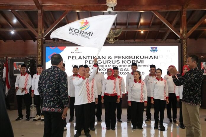 KORMI Kota Tegal bersama seluruh anggota pada saat dilantik.
