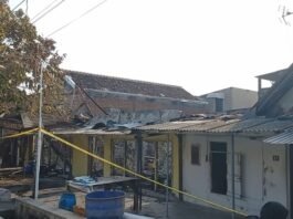 Rumah warga yang alami kebakaran di Mlatibaru Semarang