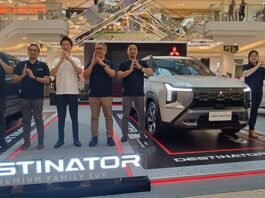 Mobil baru Mitsubishi Destinator ketika peluncuran