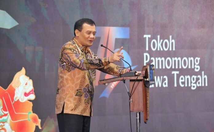 gubernur jateng ahmad luthfi