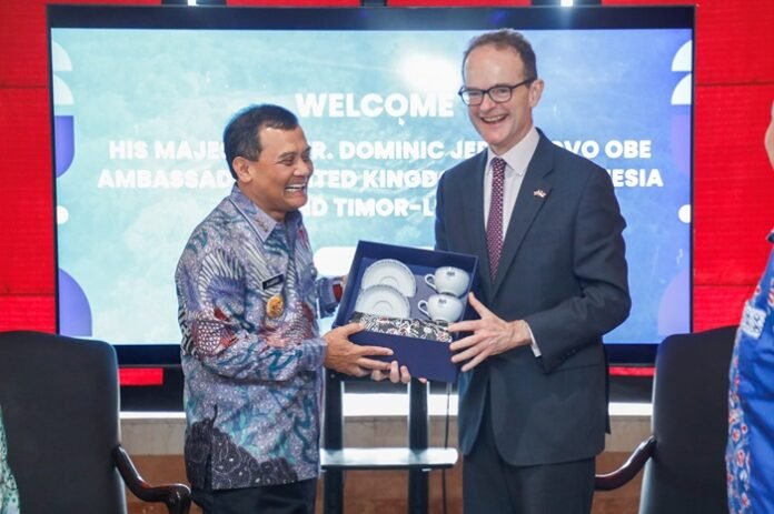 gubernur jateng dan duta besar inggris