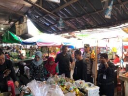 polres karanganyar pantau harga bahan pokok