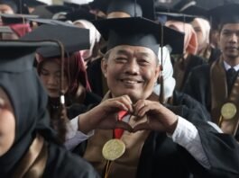 Wisudawan terbaik Magister (S2) UIN Walisongo, (Foto : Dok UIN Walisongo)