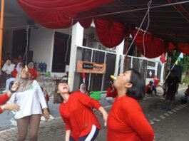 Lomba 17 Agustus di Kelurahan Gedawang Semarang