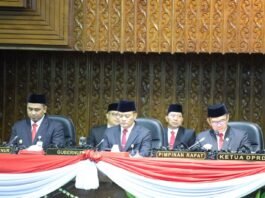 Rapat Paripurna dengan agenda Mendengarkan Pidato Kenegaraan Presiden RI dalam rangka HUT Kemerdekaan RI ke-80 tahun 2025 di Gedung Berlian, Jumat (15/08/2025). (Foto : Dok DPRD JATENG)