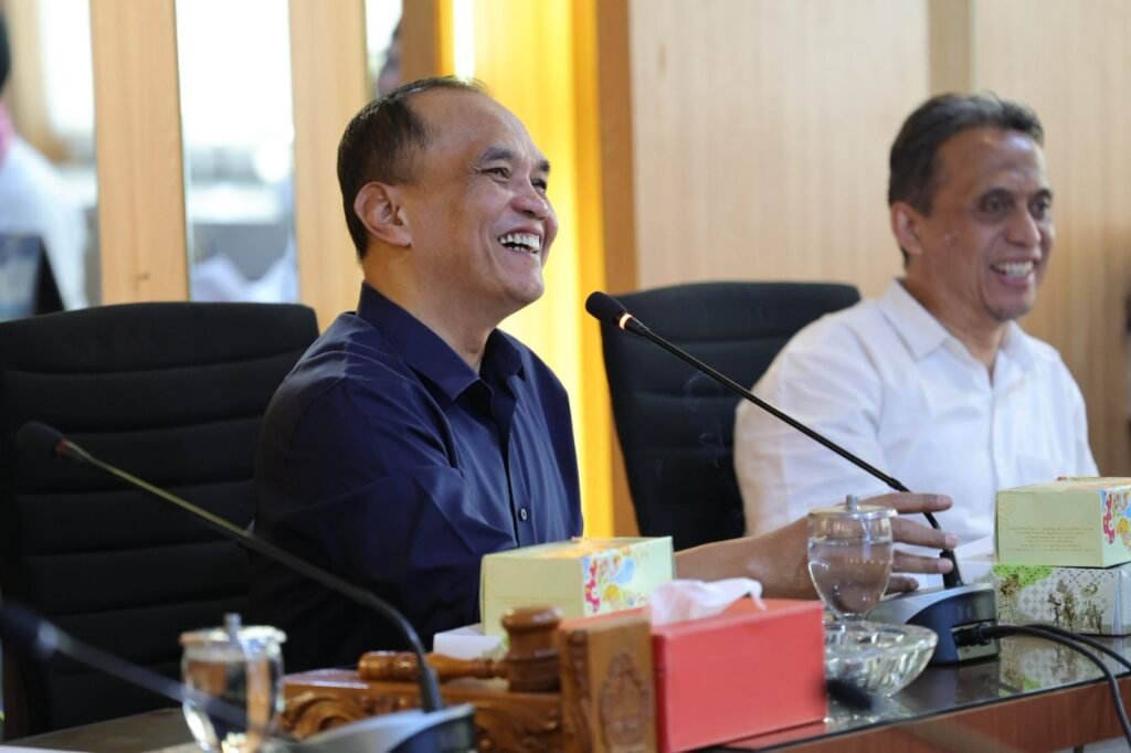 Ketua DPRD Jateng Sumanto saat memberikan paparan. (Foto : Dok DPRD)