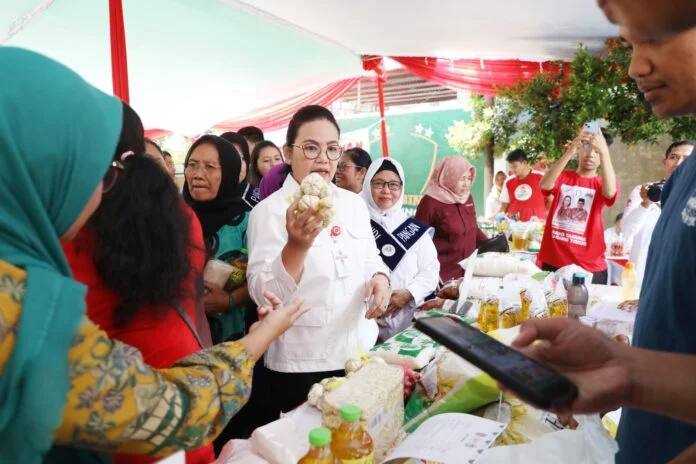 Gerakan Pangan Murah (GPM), di Kampung Lasipin RT.03/RW.04, Kelurahan Karangturi, Kecamatan Semarang Timur, Sabtu (30/8/2025). (Foto : Dok Pemkot Semarang)