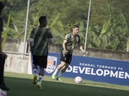 Pemain asing Kendal Tornado FC ketika latihan