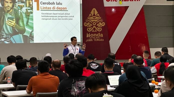 Sharing sesion Astra Motor Jateng. (Foto : Dok Honda)