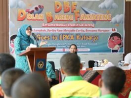 Bunda Forum Anak Jateng Nawal Arafah Yasin ketika kunjungi LPKA kelas 1 Kutoarjo