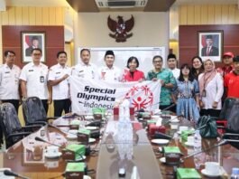 Wakil Gubernur Jateng Taj Yasin Maimoen ketika menerima audiensi pengurus SOlna Jateng