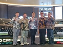 Chery TIGGO Cross CSH Hybrid dan Sport 1.5 T ketika resmi diluncurkan di Queen City Mal Semarang