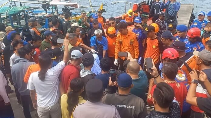 tim sar evakuasi korban
