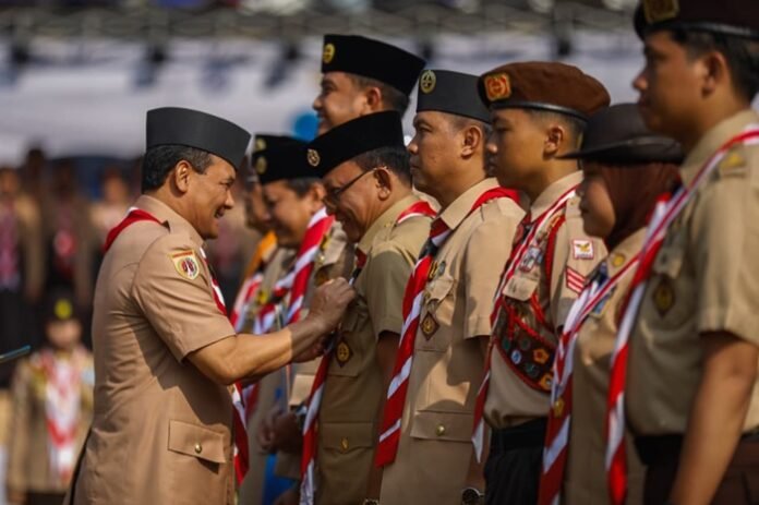 Gubernur Jateng Ahmad Luthfi ketika peringatan Hari Pramuka ke 64