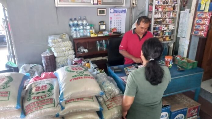 kios beras kota semarang
