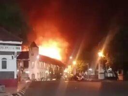 kota lama kebakaran