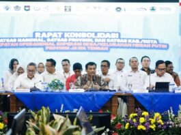 Gubernur Jateng Ahmad Luthfi dalam Rapat Koordinasi Satgas KDKMP di Gradhika Bhakti Praja, Semarang, Kamis (28/8/2025).