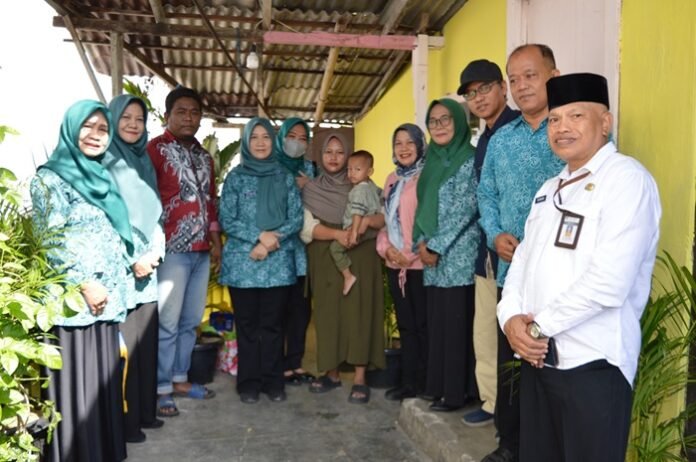 PKK Tegal dan Bank Jateng ketika bantu rumah balita stunting