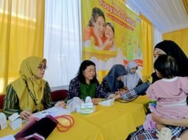 Alfamidi bersama Zwitsal di Toko Alfamidi Super Mangesti, Kabupaten Sukoharjo