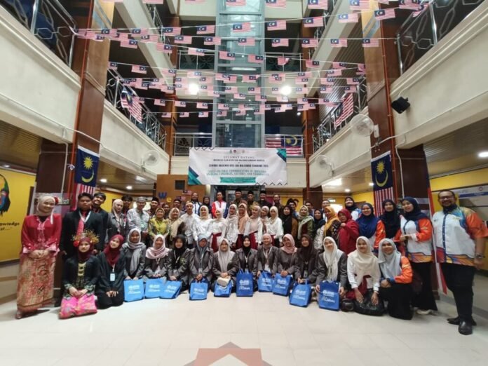 Mahasiswa Fakultas Ilmu Tarbiyah dan Keguruan (FITK) UIN WALISONG0. (Foto : Dok UIN Walisongo)