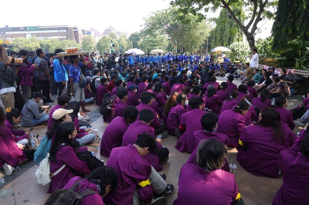 Demo mahasiswa Semarang. (Foto : Dok DPRD Jateng)
