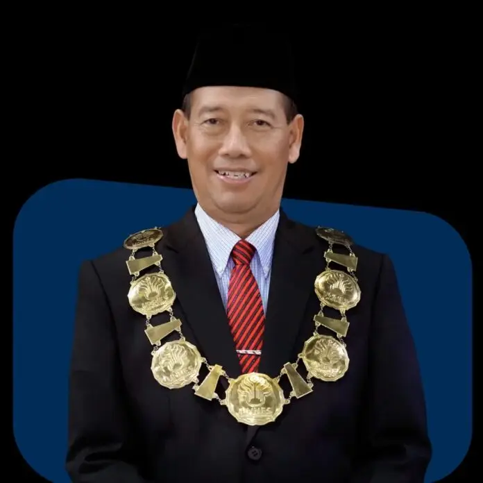 Rektor Universitas Negeri Semarang. (Foto : Ist)