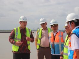 Shahandra Hanitiyo di instalasi karantina hewan (IKH) Satuan Pelayanan (satpel) Pelabuhan Tanjung Intan. (Foto : Dokumen)