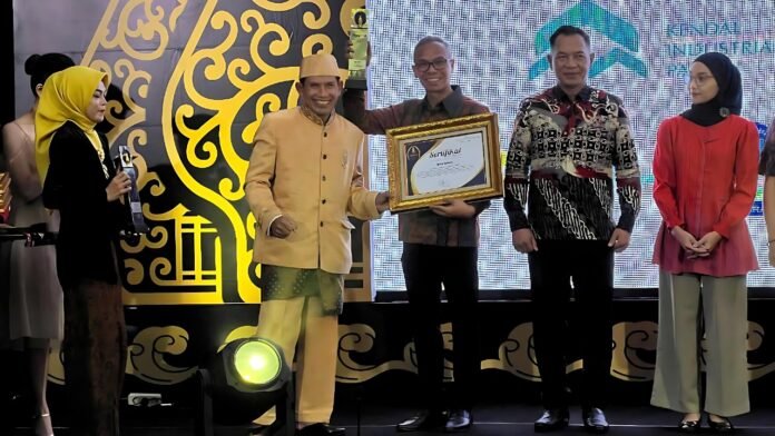 Direktur Kepatuhan dan Manajemen Risiko Bank Jateng, Erik Abibon. (Foto : Dok Bank Jateng)