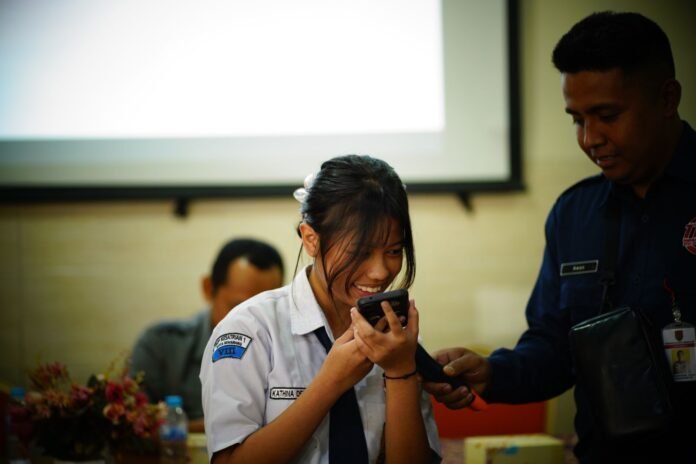 Lapor Semarang Goes to School Volume II di SMP IT PAPB. (Foto : Dok Pemkot Semarang)