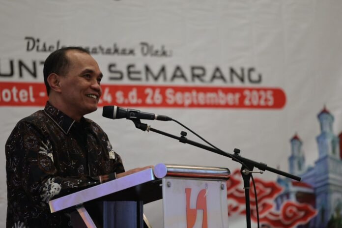 Workshop Peningkatan Kapasitas anggota DPRD Jawa Tengah dengan tema “Peningkatan Kualitas Fungsi DPRD Menuju Parlemen Berintegritas di Surakarta, Rabu, 24 September 2025. (Foto : Dok DRPD Jateng)