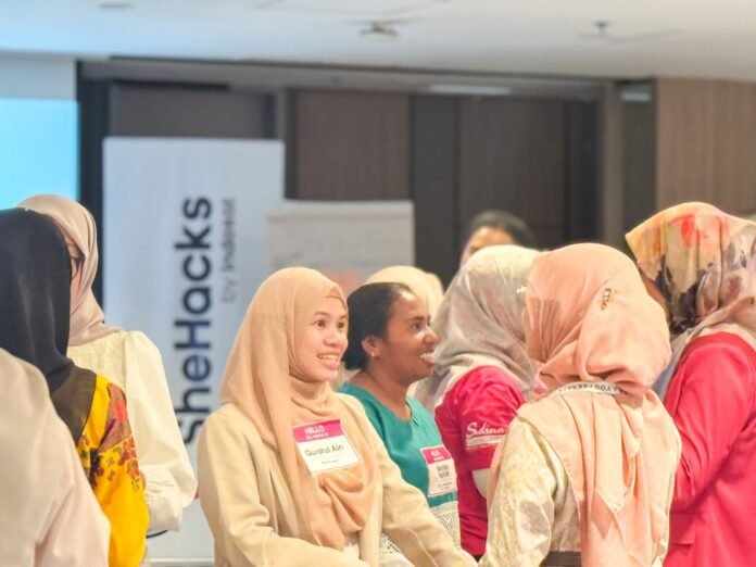 SheHacks, gerakan pemberdayaan perempuan berbasis inovasi teknologi, memperkenalkan inisiatif baru bertajuk Pandu Perempuan Daerah (PaPeDa). (Foto : Dok INDOSAT)
