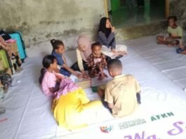 KKN UIN Walisongo Lapak Baca Sibobanirak Igaimanawas untuk meningkatkan literasi dan pendidikan anak-anak di Kampung Patipi Pasir, Kabupaten Fakfak, Papua Barat. (Foto : Dok UIN Walisongo