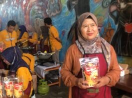 Pelatihan pemberdayaan mantan pasien TBC. (Foto : Sam)