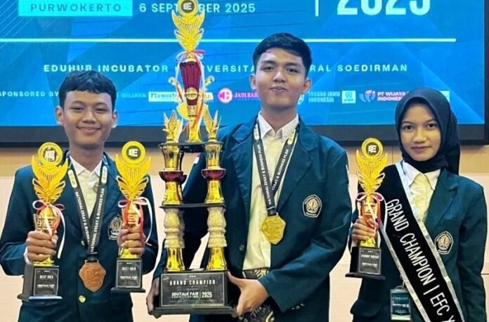 tim TRKI SV UNDIP memborong lima penghargaan bergengsi