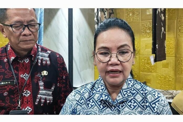 Wali Kota Semarang Agustina Wilujeng saat diwawancara