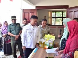 Bupati Tegal Ischak Maulana Rohman saat tinjau lokasi