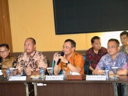 Gubernur Jateng Ahmad Luthfi ketika kunjungi Pemkot Pekalongan