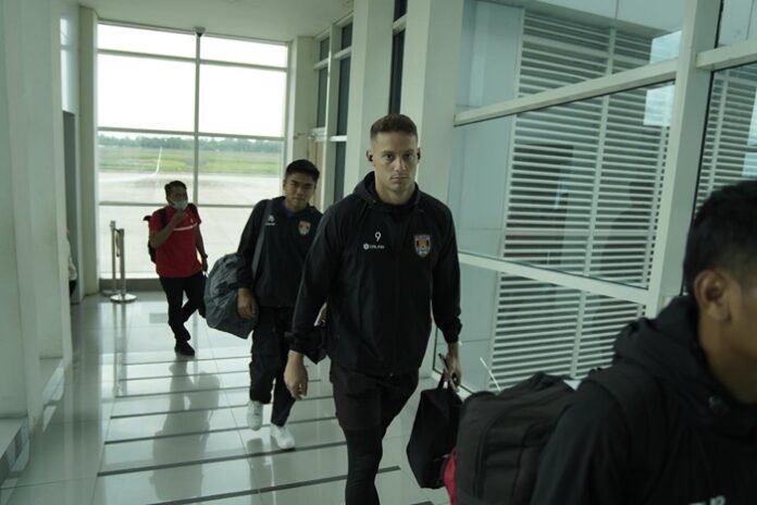 Kendal Tornado FC Bandara