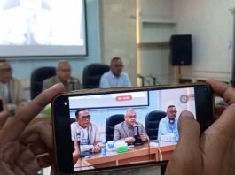 Tengah Juru Bicara Unissula dan Dekan Fakultas Hukum Unissula, Prof. Dr. H. Jawade Hafidz saat ditemui Jatengnews.id