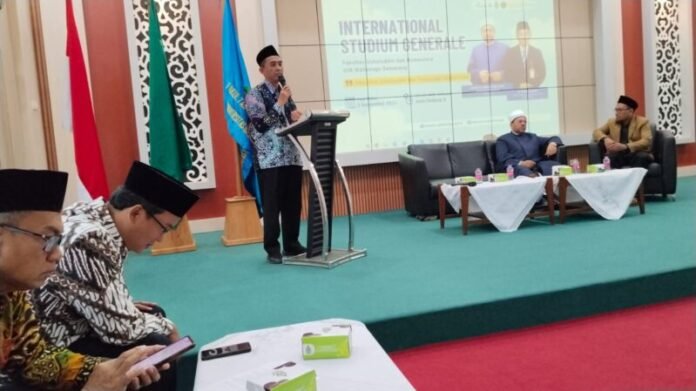 Internasional Stadium General bertema “Ilmu-ilmu Ushuluddin dan Tantangan Modernitas” yang bertempat di Aula Gedung Q Kampus 2 UIN Walisongo pada Rabu (03/09/2025). (Foto : Dok UIN Walisongo Semarang)