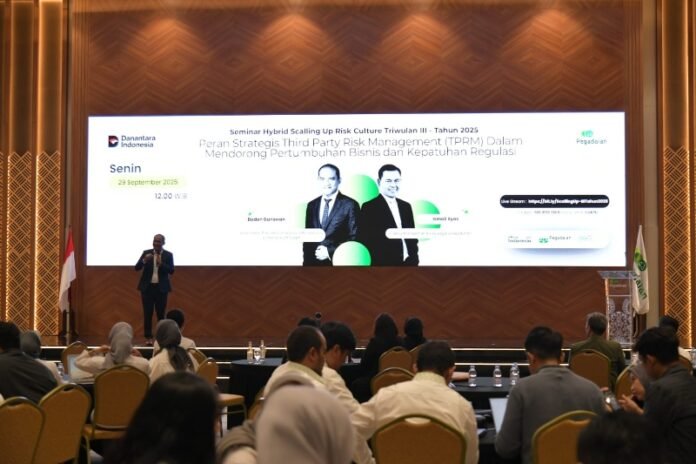 Seminar anti Farid di 12 Kantor Wilayah Pegadaian seluruh Indonesia bekerja sama dengan Kejaksaan