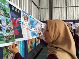 Guru Pelatihan Koding